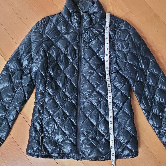 black quilted down jacket zip up gorpcore outdoors neutral minimalist - Picture 6 of 10